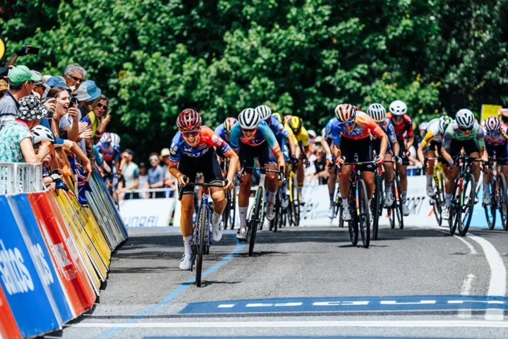 Tour Down Under cyclists race to the finish line.